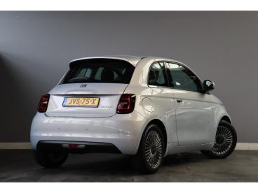 SPOTICAR Fiat 500 1.0 Hybrid Torino Launch Edition Nieuw Model Full Tweedehands - Stadsauto Benzine Wit - Huizen - 1200293599_4