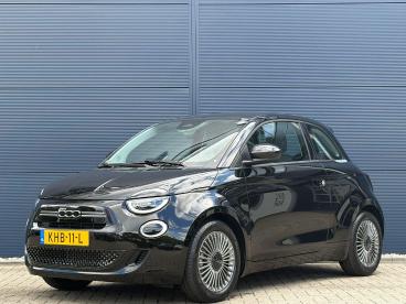 SPOTICAR Fiat 500 1.0 Hybrid Torino Launch Edition | Climate Control Tweedehands - Stadsauto Benzine Zwart - Nijmegen - 1200293845_1