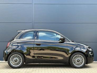 SPOTICAR Fiat 500 1.0 Hybrid Torino Launch Edition | Climate Control Tweedehands - Stadsauto Benzine Zwart - Nijmegen - 1200293845_4