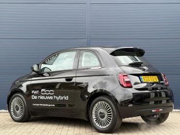 SPOTICAR Fiat 500 1.0 Hybrid 65pk Torino Launch Edition | Climate Co Tweedehands - Stadsauto Benzine Zwart - Nijmegen - 1200295147_3