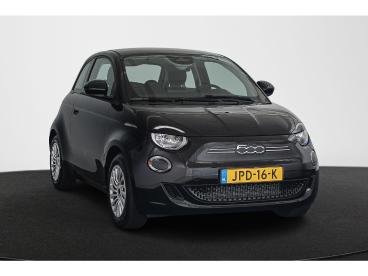 SPOTICAR Fiat 500 Red 42 Kwh 2+6 Jaar Garantie | Carplay | Airco Tweedehands - Stadsauto Elektrisch Zwart - Almere - 1200296843_2