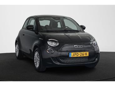 SPOTICAR Fiat 500 Red 42 Kwh / Carplay / Airco / 2+6 Jaar Garantie. Tweedehands - Stadsauto Elektrisch Zwart - Amsterdam - 1200296900_2