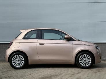 SPOTICAR Fiat 500 Urban 42 Kwh | 1e Eigenaar | Camera | Cruise Contr Tweedehands - Stadsauto Elektrisch Rood - Doetinchem - 1200297105_3
