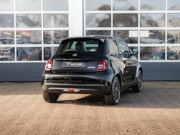 SPOTICAR Fiat 500 Hybrid La Prima | Clima | Led | Pdc | Jbl Premium Tweedehands - Stadsauto Benzine Zwart - Waddinxveen - 1200297468_5