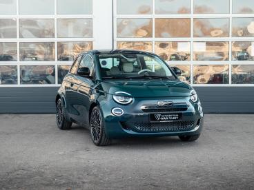 SPOTICAR Fiat 500 Hybrid La Prima | Clima | Led | Pdc | Jbl Premium Tweedehands - Stadsauto Benzine Groen - Waddinxveen - 1200297471_3