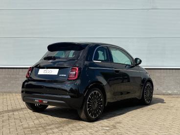 SPOTICAR Fiat 500 1.0 Hybrid La Prima | Parkeersensoren | Cruise Con Tweedehands - Stadsauto Benzine Zwart - Doetinchem - 1200298648_5