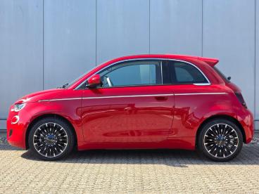 SPOTICAR Fiat 500 La Prima 42 Kwh Navigatie | Lederen Bekleding | So Tweedehands - Stadsauto Elektrisch Rood - Zutphen - 1200301267_3
