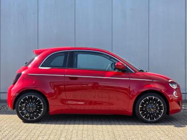SPOTICAR Fiat 500 La Prima 42 Kwh Navigatie | Lederen Bekleding | So Tweedehands - Stadsauto Elektrisch Rood - Zutphen - 1200301267_4