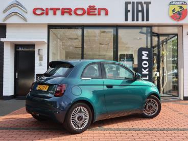 SPOTICAR Fiat 500 1.0 Hybrid 65pk Torino Launch Edition, Rijklaarpri Tweedehands - Stadsauto Benzine Groen - Ommen - 1200303592_5