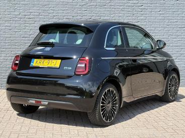 SPOTICAR Fiat 500 E La Prima 42 Kwh | 321 Km Wltp|  Adaptieve Cruise C Tweedehands - Stadsauto Elektrisch Zwart - Hengelo - 1200299442_5