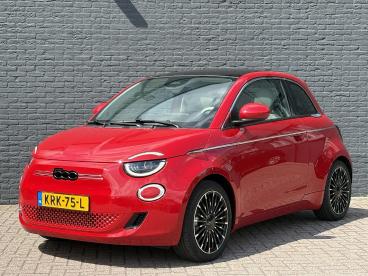 SPOTICAR Fiat 500 E La Prima 42 Kwh | 321km Wltp|  Adaptieve Cruise Co Tweedehands - Stadsauto Elektrisch Rood - Hengelo - 1200299504_1
