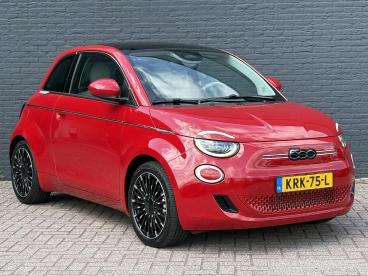 SPOTICAR Fiat 500 E La Prima 42 Kwh | 321km Wltp|  Adaptieve Cruise Co Tweedehands - Stadsauto Elektrisch Rood - Hengelo - 1200299504_3