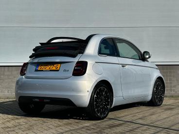 SPOTICAR Fiat 500 500c Cabriolet 42 Kwh 118 Pk Aut La Prima I Apple Carpl Tweedehands - Stadsauto Elektrisch Wit - Doetinchem - 1200288028_5