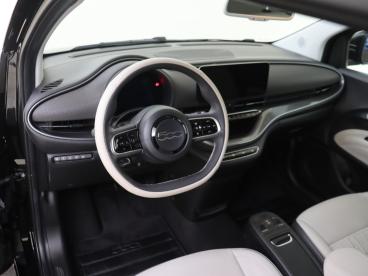 SPOTICAR Fiat 500 500c La Prima 42 Kwh Full Options !!! Leder +  Stoelver Tweedehands - Stadsauto Elektrisch Zwart - Den Haag - 1200290828_5