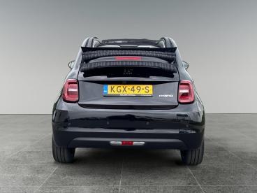 SPOTICAR Fiat 500 500c La Prima 1.0 Hybrid 65pk | Clima | Camera | Apple Tweedehands - Stadsauto Benzine Zwart - Dordrecht - 1200293227_4