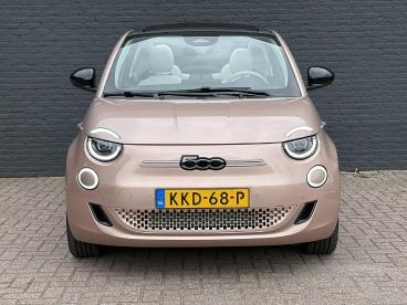 SPOTICAR Fiat 500 500c La Prima 42 Kwh Wltp 320km Range | Cabrio | Cruise Tweedehands - Stadsauto Elektrisch Rood - Hengelo - 1200297831_2