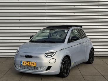 SPOTICAR Fiat 500 500c La Prima 42 Kwh | Cabrio | Jbl Audio | Camera | Na Tweedehands - Stadsauto Elektrisch Wit - Velp - 1200301836_1