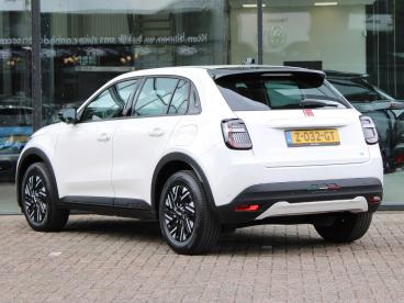 SPOTICAR Fiat 600 E Red 54 Kwh | Apple Carplay / Climate / Cruise Tweedehands - Suv Elektrisch Wit - Tiel - 1200273304_2