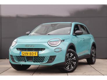 SPOTICAR Fiat 600 1.2 Hybrid Urban Automaat Keyless Achteruitrijcame Tweedehands - Suv Hybride Blauw - Amsterdam - 1200274006_1