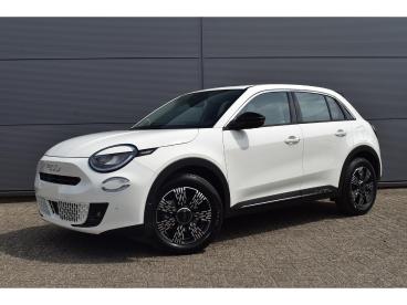 SPOTICAR Fiat 600 E Urban 54 Kwh Voordeel /  Direct Leverbaar Tweedehands - Suv Elektrisch Wit - Huizen - 1200276508_1