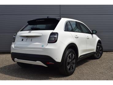 SPOTICAR Fiat 600 E Urban 54 Kwh Voordeel /  Direct Leverbaar Tweedehands - Suv Elektrisch Wit - Huizen - 1200276508_4