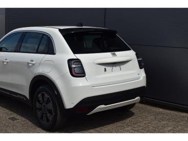 SPOTICAR Fiat 600 E Urban 54 Kwh Voordeel /  Direct Leverbaar Tweedehands - Suv Elektrisch Wit - Huizen - 1200276508_5