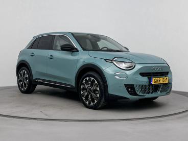 SPOTICAR Fiat 600 1.2 100pk Hybrid La Prima | Navigatie | Camera | L Tweedehands - Suv Benzine Blauw - De Meern - 1200279514_2