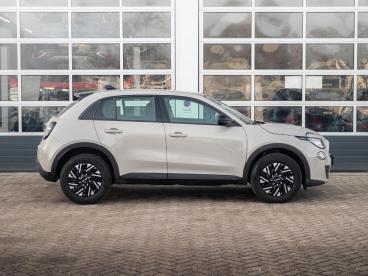 SPOTICAR Fiat 600 1.2 Hybrid Urban | Pack Winter Tweedehands - Suv Benzine Beige - Waddinxveen - 1200285539_4