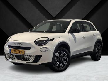 SPOTICAR Fiat 600 Urban 1.2 Hybrid 145pk E-dcs6 | 8 Jaar Garantie! | Tweedehands - Suv Hybride Wit - Dordrecht - 1200287467_1