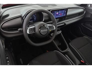 SPOTICAR Fiat 600 1.2 Hybrid Urban / Stoelverwarming / Nieuw! / Mega Tweedehands - Suv Hybride Rood - Amsterdam - 1200288499_5