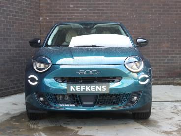 SPOTICAR Fiat 600 La Prima 110pk Hybrid | Achteruitrijcamera | Dodeh Tweedehands - Suv Hybride Blauw - Doorn - 1200290134_5