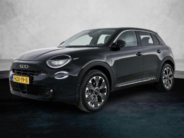 SPOTICAR Fiat 600 1.2 Hybrid La Prima 145pk Automaat | 8 Jaar Garant Tweedehands - Suv Hybride Zwart - Eindhoven - 1200290160_1