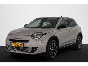 SPOTICAR Fiat 600 1.2 Hybrid La Prima Leder Stoelverwarming Massage Tweedehands - Suv Hybride Grijs - Almere - 1200292965_1
