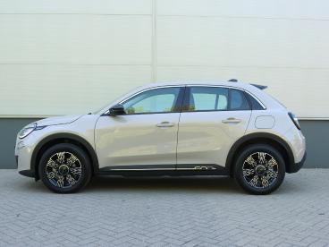 SPOTICAR Fiat 600 1.2 110pk Urban | Camera | Stoelverwarming | Navig Tweedehands - Suv Hybride Grijs - De Meern - 1200292971_2