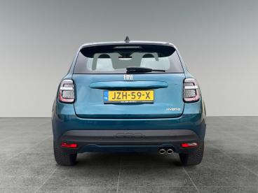 SPOTICAR Fiat 600 La Prima 1.2 Hybrid 145pk | All-season Banden | Ca Tweedehands - Suv Hybride Blauw - Dordrecht - 1200293181_4
