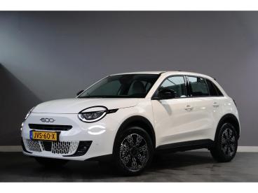 SPOTICAR Fiat 600 1.2 Hybrid Icon / Navigatie / Carplay / Camera / L Tweedehands - Suv Hybride Wit - Huizen - 1200293597_1