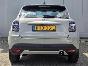 SPOTICAR Fiat 600 110pk Hybrid Icon Automaat | Navigatie | Parkeerca Tweedehands - Suv Benzine Beige - Zutphen - 1200293696_5