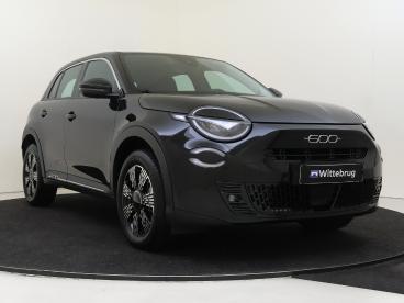 SPOTICAR Fiat 600 1.2 Hybrid Urban | Camera | Climate Control | Navi Tweedehands - Suv Hybride Zwart - Bergschenhoek - 1200295578_3