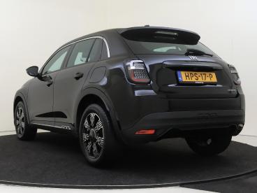 SPOTICAR Fiat 600 1.2 Hybrid Urban | Camera | Climate Control | Navi Tweedehands - Suv Hybride Zwart - Bergschenhoek - 1200295578_4