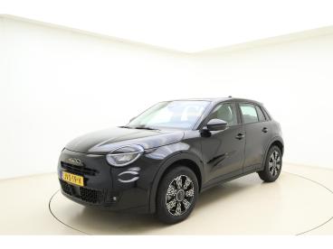 SPOTICAR Fiat 600 1.2 Hybrid Urban | €7.000,- Demo Voordeel! | 145 P Tweedehands - Suv Hybride Zwart - Leeuwarden - 1200295746_1