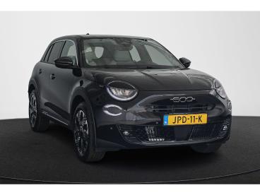 SPOTICAR Fiat 600 1.2 Hybrid La Prima / Navi / Leer / Clima / Carpla Tweedehands - Suv Hybride Zwart - Amsterdam - 1200296937_2