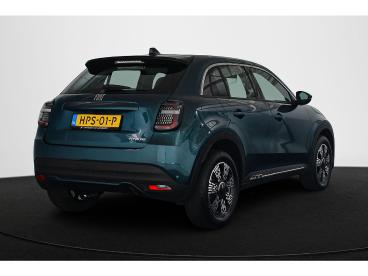 SPOTICAR Fiat 600 1.2 Hybrid Urban Stoelverwarming Achteruitrijcamer Tweedehands - Suv Benzine Blauw - Amsterdam - 1200296975_3