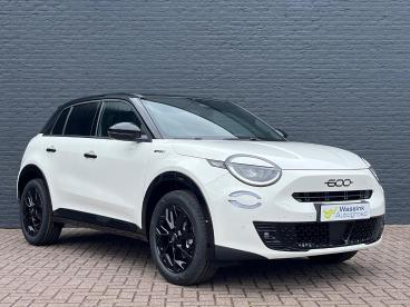 SPOTICAR Fiat 600 1.2 Hybrid Sport | Automaat | Sportieve Uitvoering Tweedehands - Suv Hybride Wit - Hengelo - 1200297277_3
