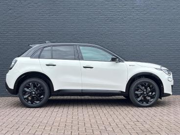 SPOTICAR Fiat 600 1.2 Hybrid Sport | Automaat | Sportieve Uitvoering Tweedehands - Suv Hybride Wit - Hengelo - 1200297277_4