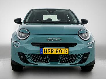 SPOTICAR Fiat 600 1.2 110pk Hybrid Urban Automaat | Apple Carplay/an Tweedehands - Suv Hybride Blauw - Eindhoven - 1200297493_4