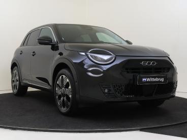 SPOTICAR Fiat 600 1.2 Hybrid La Prima I Automaat I Navigatie I Achte Tweedehands - Suv Hybride Zwart - Rotterdam - 1200298387_3