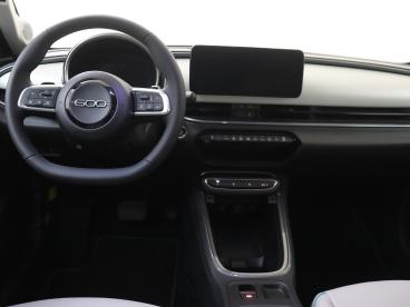 SPOTICAR Fiat 600 1.2 Hybrid La Prima I Automaat I Navigatie I Achte Tweedehands - Suv Hybride Zwart - Rotterdam - 1200298387_5