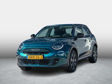 SPOTICAR Fiat 600 1.2 Hybrid Urban | Pack Style | Pack Comfort | Pac Tweedehands - Suv Benzine Blauw - Waddinxveen - 1200300115_1