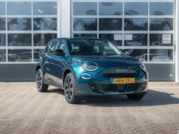 SPOTICAR Fiat 600 1.2 Hybrid Urban | Pack Style | Pack Comfort | Pac Tweedehands - Suv Benzine Blauw - Waddinxveen - 1200300115_3