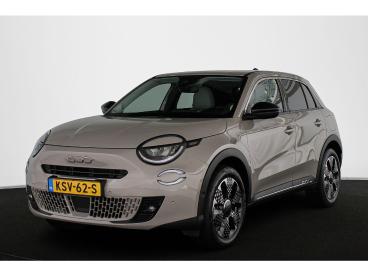 SPOTICAR Fiat 600 1.2 Hybrid La Prima Leder Stoelverwarming Massage Tweedehands - Suv Benzine Grijs - Almere - 1200300262_1